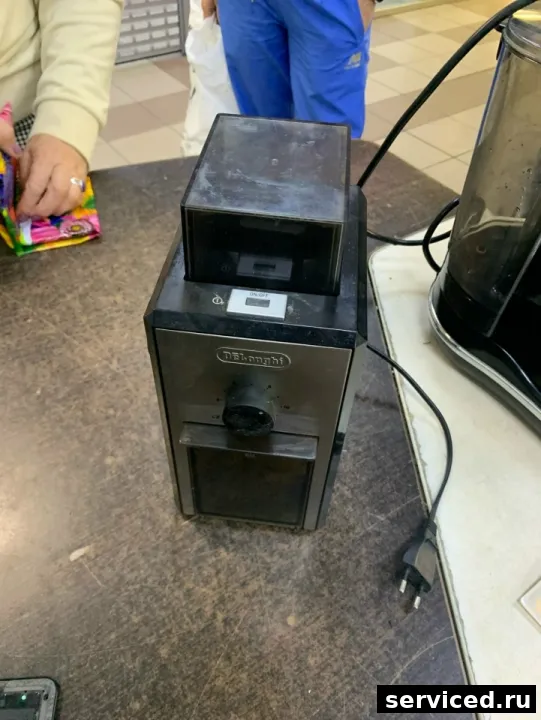 Кофемолка DeLonghi KG-89