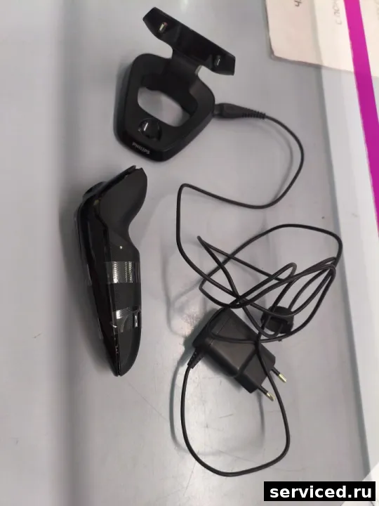 Электробритва Philips RQ1250